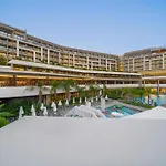 The Sense Deluxe Semesteranläggning (resort) 5*