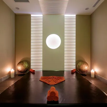 The Sense Deluxe 5*