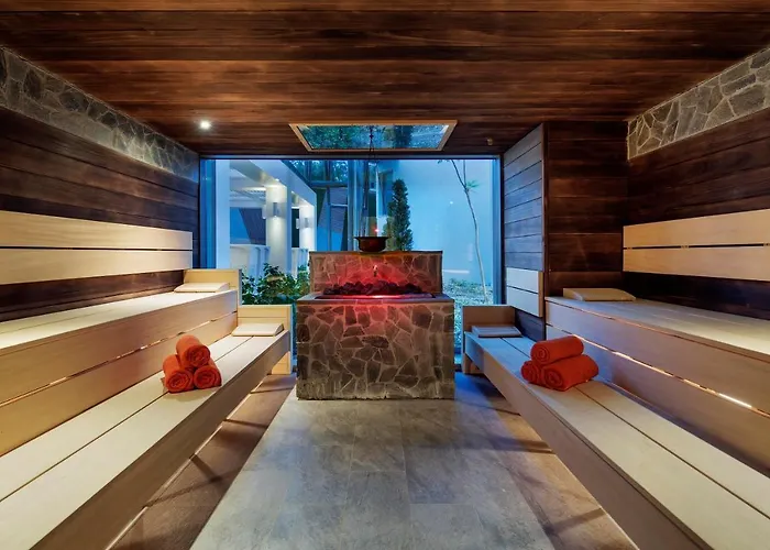 Resort The Sense Deluxe Side