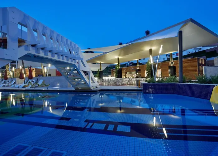 The Sense Deluxe Semesteranläggning (resort)