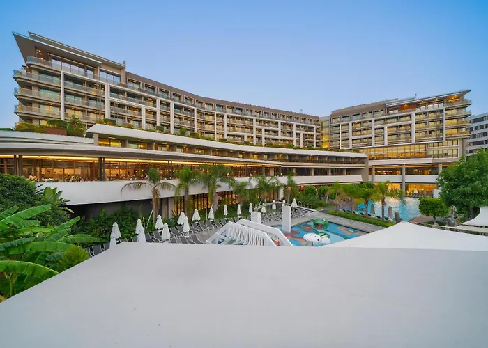 The Sense Deluxe Semesteranläggning (resort) 5*