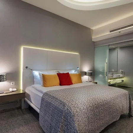 The Sense Deluxe Complex Side